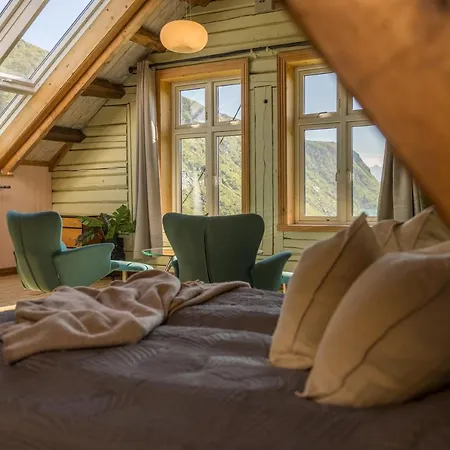 Med Flott Havutsikt Ved Hauklandstranden Holiday home Leknes