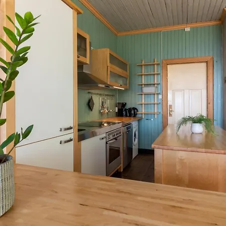 Hébergement de vacances Med Flott Havutsikt Ved Hauklandstranden