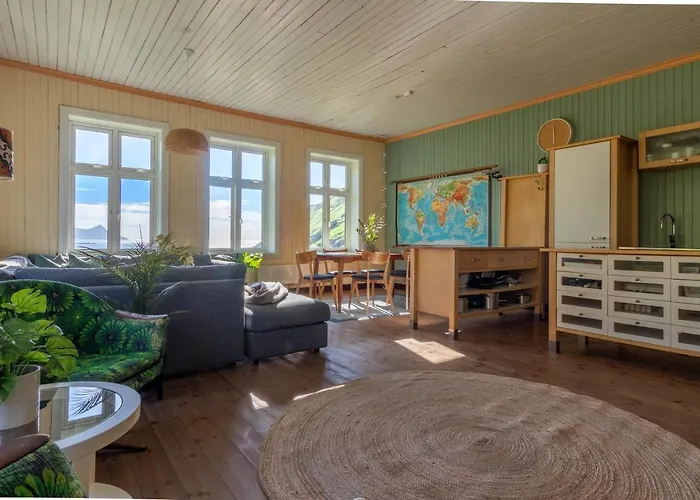 Med Flott Havutsikt Ved Hauklandstranden بيت للعطل *