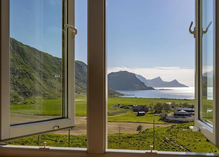Casa de Férias Med Flott Havutsikt Ved Hauklandstranden Leknes