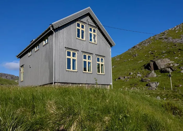 Med Flott Havutsikt Ved Hauklandstranden بيت للعطل